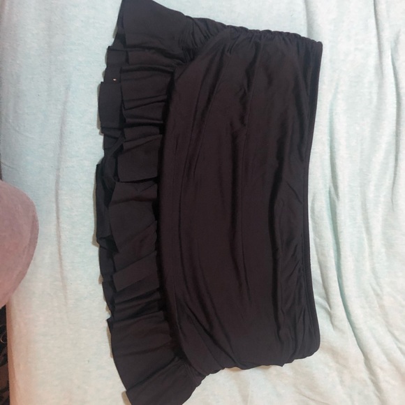 Beachwear: Designer Swim Bottoms - Picture 3 of 3